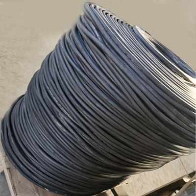 彈性體電(dian)纜